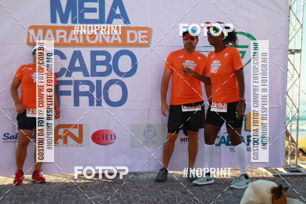 Buy your photos of the eventMEIA MARATONA DE CABO FRIO on Fotop