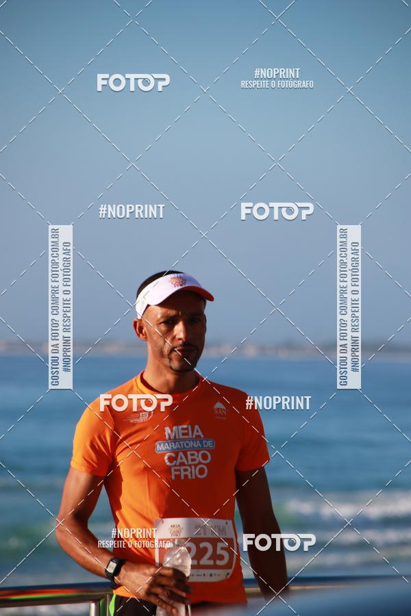 Buy your photos of the eventMEIA MARATONA DE CABO FRIO on Fotop