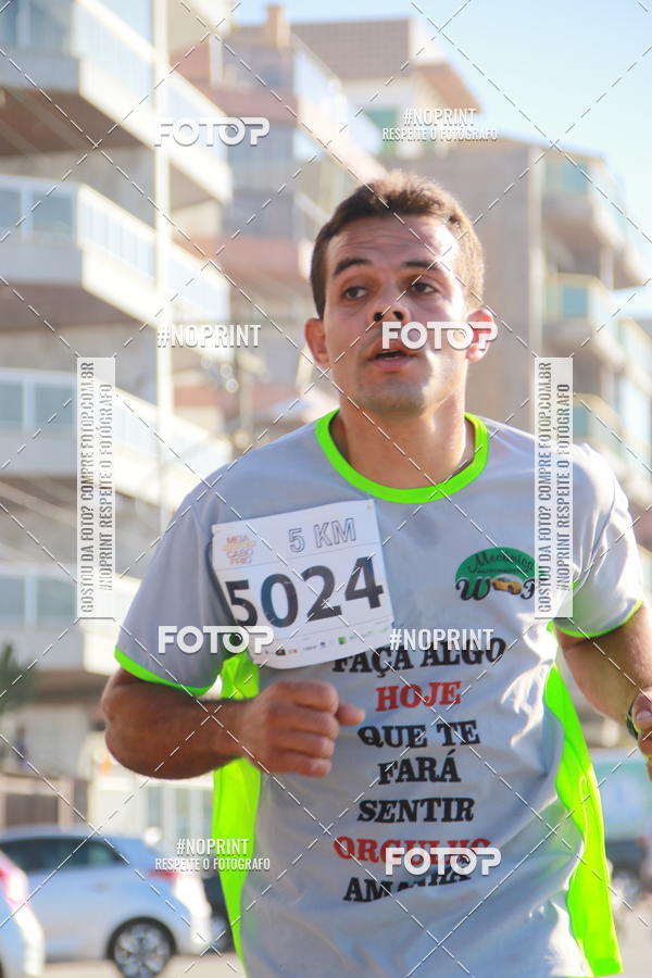 Buy your photos of the eventMEIA MARATONA DE CABO FRIO on Fotop