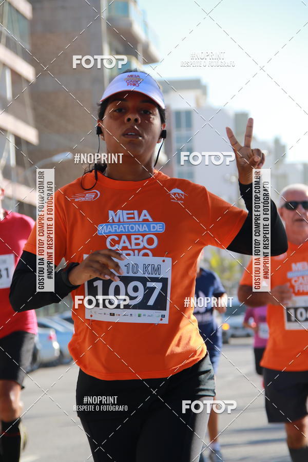 Buy your photos of the eventMEIA MARATONA DE CABO FRIO on Fotop