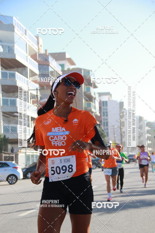 Buy your photos of the eventMEIA MARATONA DE CABO FRIO on Fotop