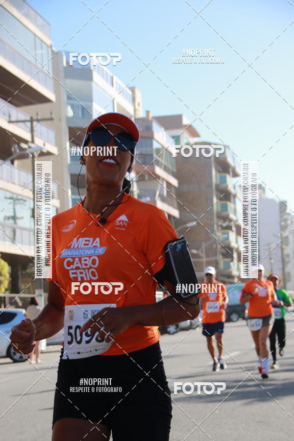 Buy your photos of the eventMEIA MARATONA DE CABO FRIO on Fotop