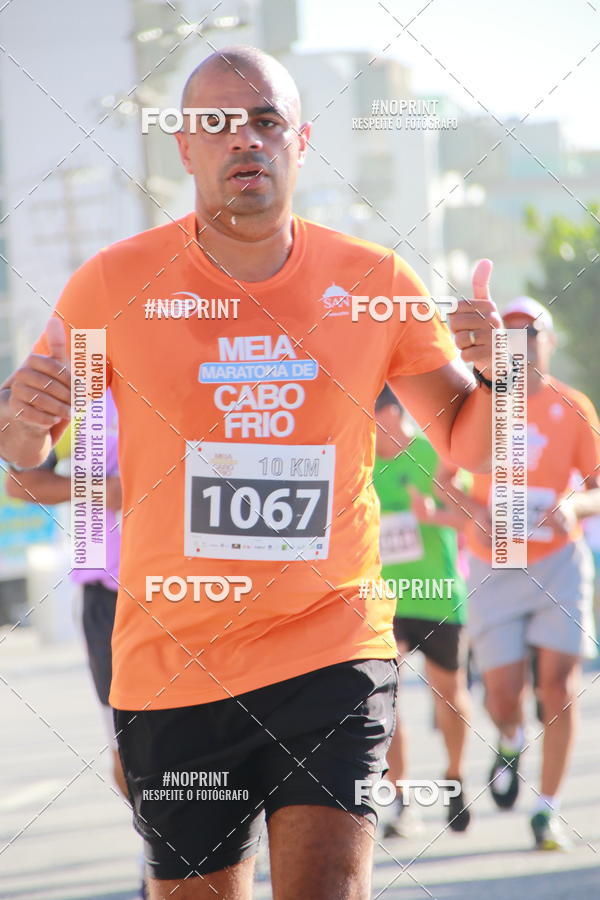 Buy your photos of the eventMEIA MARATONA DE CABO FRIO on Fotop