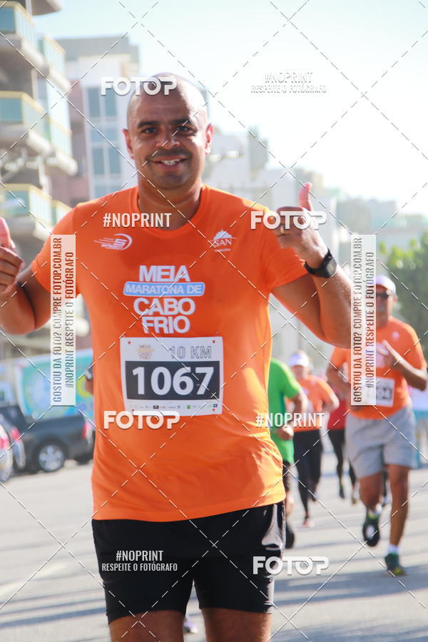 Buy your photos of the eventMEIA MARATONA DE CABO FRIO on Fotop