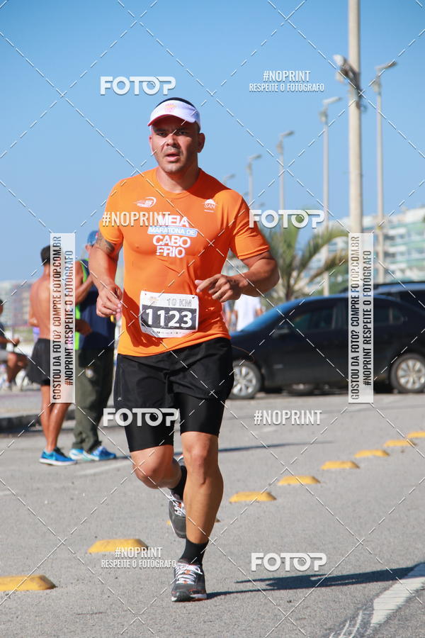 Buy your photos of the eventMEIA MARATONA DE CABO FRIO on Fotop