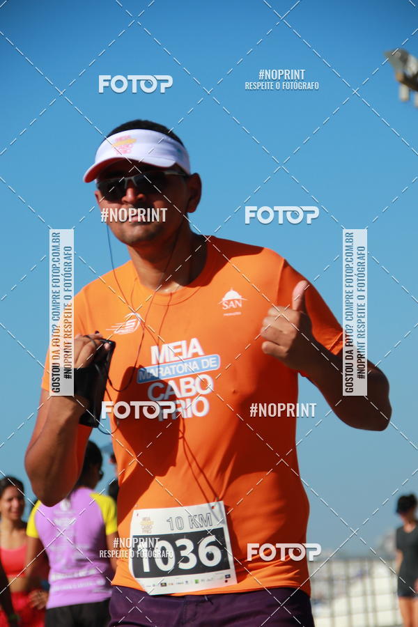 Buy your photos of the eventMEIA MARATONA DE CABO FRIO on Fotop