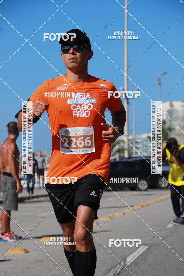Buy your photos of the eventMEIA MARATONA DE CABO FRIO on Fotop