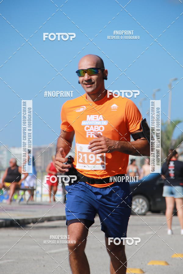 Buy your photos of the eventMEIA MARATONA DE CABO FRIO on Fotop