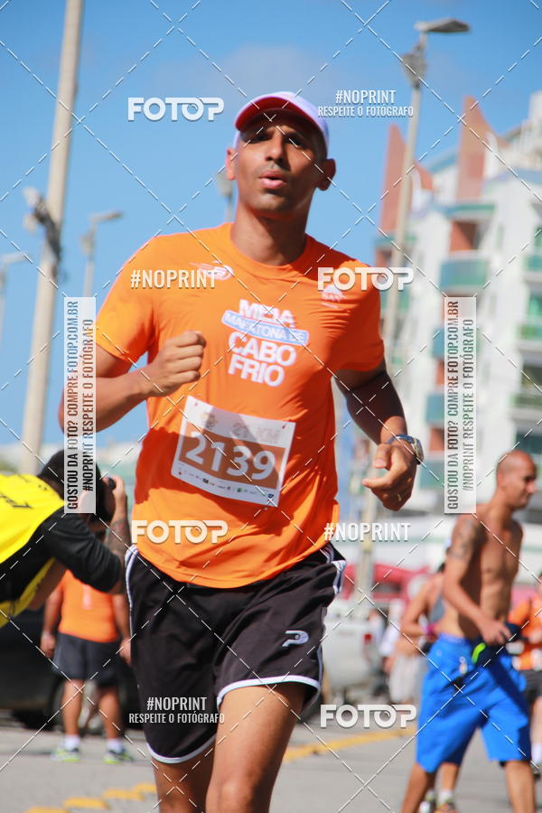 Buy your photos of the eventMEIA MARATONA DE CABO FRIO on Fotop
