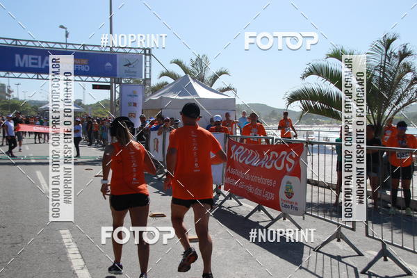 Buy your photos of the eventMEIA MARATONA DE CABO FRIO on Fotop