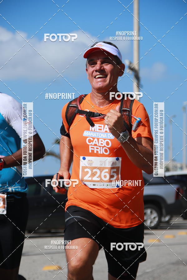 Buy your photos of the eventMEIA MARATONA DE CABO FRIO on Fotop