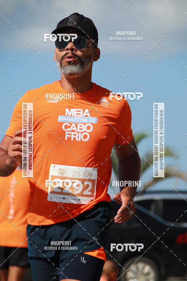 Buy your photos of the eventMEIA MARATONA DE CABO FRIO on Fotop