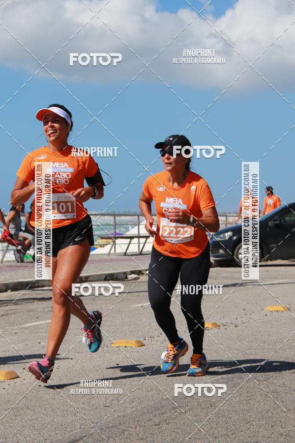 Buy your photos of the eventMEIA MARATONA DE CABO FRIO on Fotop