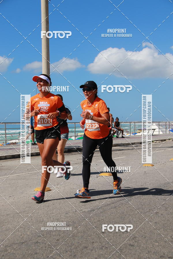Buy your photos of the eventMEIA MARATONA DE CABO FRIO on Fotop