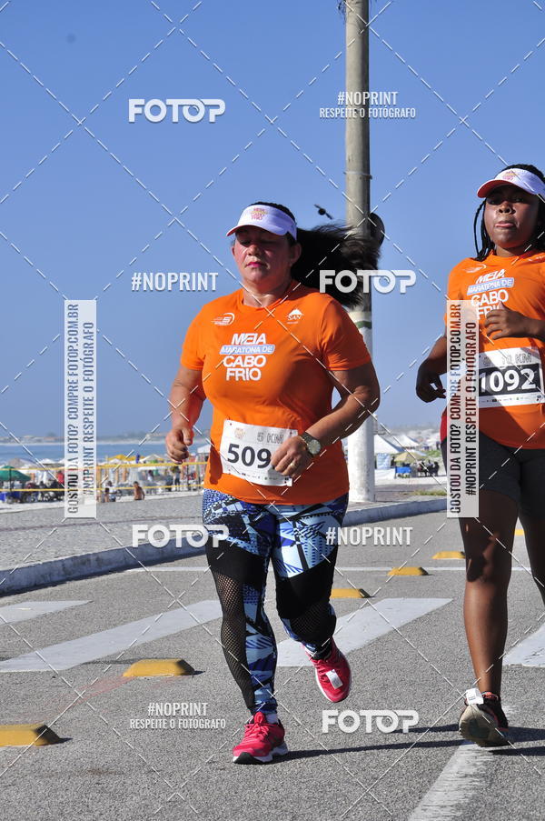 Buy your photos of the eventMEIA MARATONA DE CABO FRIO on Fotop