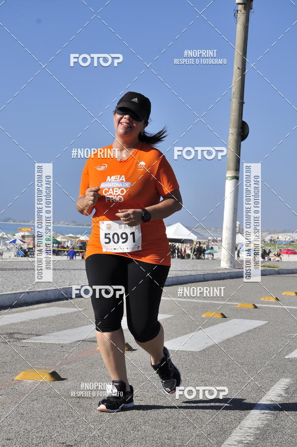 Buy your photos of the eventMEIA MARATONA DE CABO FRIO on Fotop