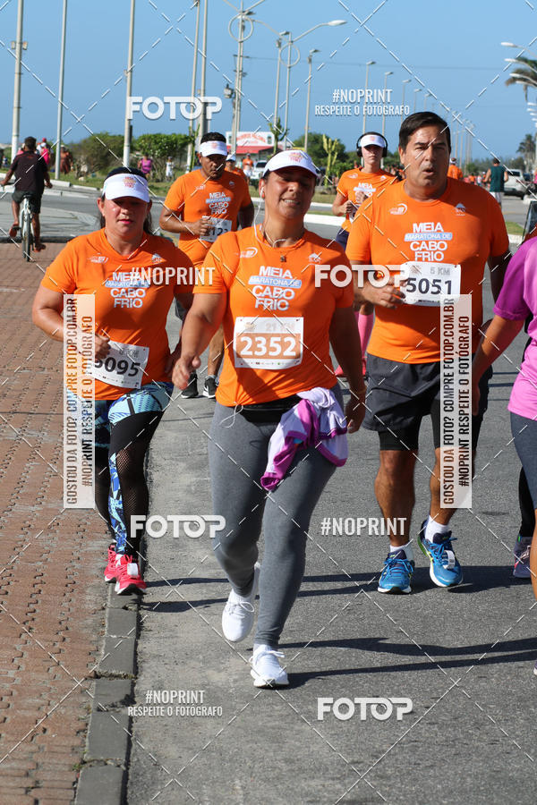 Buy your photos of the eventMEIA MARATONA DE CABO FRIO on Fotop