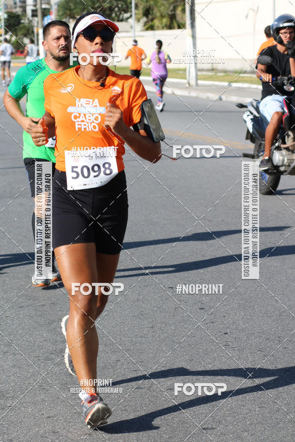 Buy your photos of the eventMEIA MARATONA DE CABO FRIO on Fotop