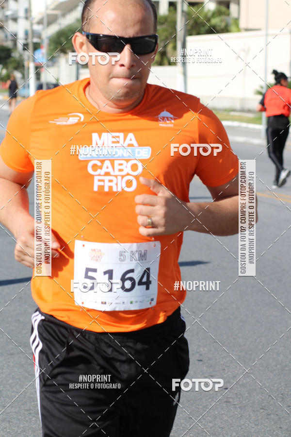 Buy your photos of the eventMEIA MARATONA DE CABO FRIO on Fotop
