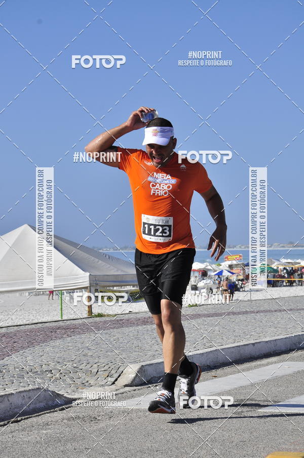 Buy your photos of the eventMEIA MARATONA DE CABO FRIO on Fotop
