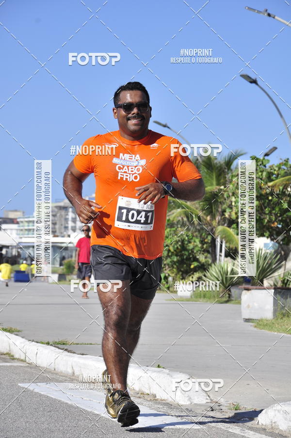 Buy your photos of the eventMEIA MARATONA DE CABO FRIO on Fotop