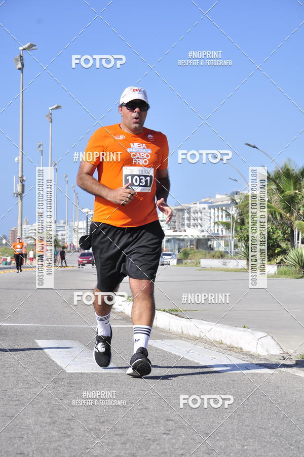 Buy your photos of the eventMEIA MARATONA DE CABO FRIO on Fotop