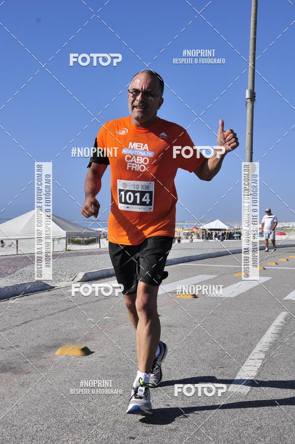 Buy your photos of the eventMEIA MARATONA DE CABO FRIO on Fotop
