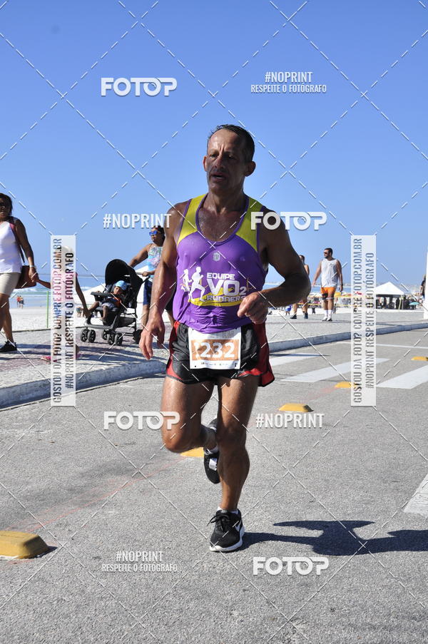 Buy your photos of the eventMEIA MARATONA DE CABO FRIO on Fotop