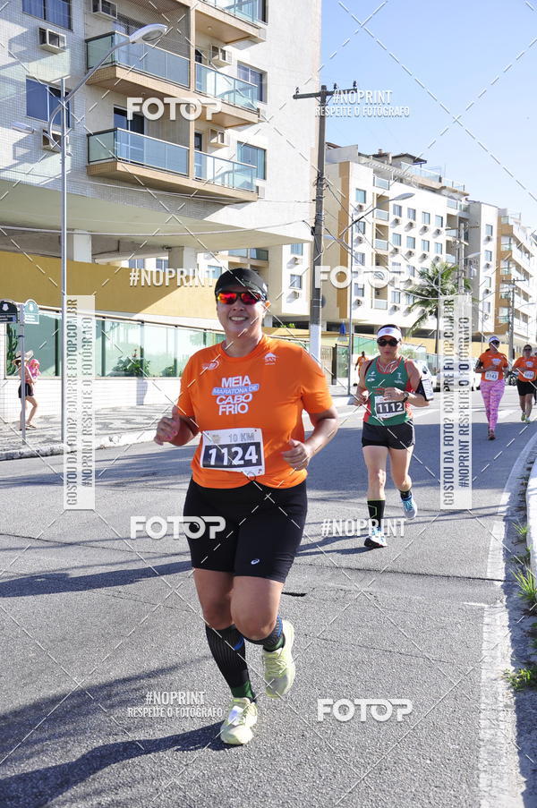 Buy your photos of the eventMEIA MARATONA DE CABO FRIO on Fotop