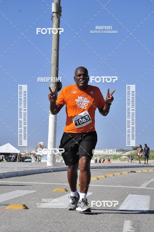 Buy your photos of the eventMEIA MARATONA DE CABO FRIO on Fotop