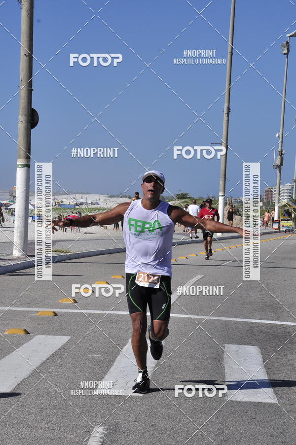 Buy your photos of the eventMEIA MARATONA DE CABO FRIO on Fotop