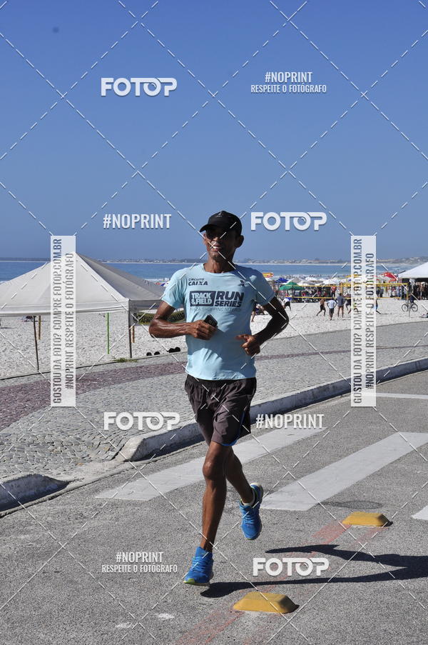 Buy your photos of the eventMEIA MARATONA DE CABO FRIO on Fotop