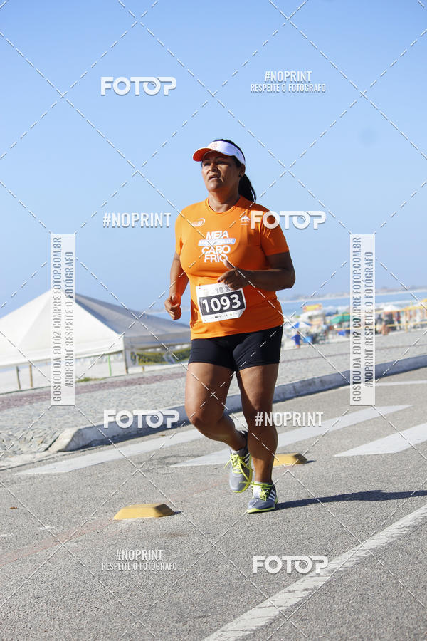 Buy your photos of the eventMEIA MARATONA DE CABO FRIO on Fotop