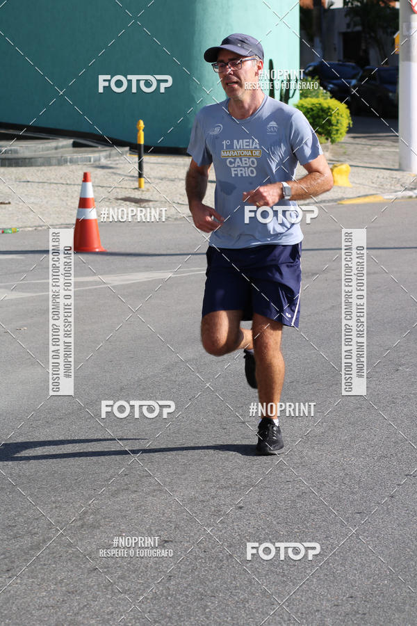 Buy your photos of the eventMEIA MARATONA DE CABO FRIO on Fotop