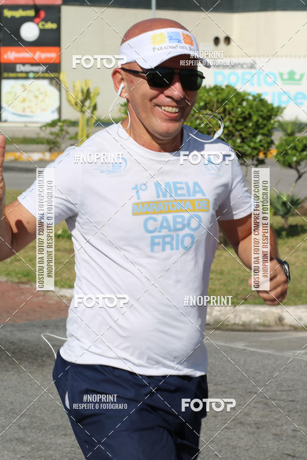 Buy your photos of the eventMEIA MARATONA DE CABO FRIO on Fotop