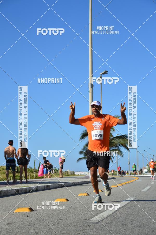 Buy your photos of the eventMEIA MARATONA DE CABO FRIO on Fotop