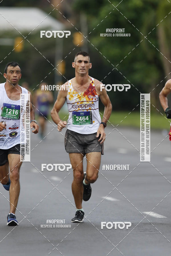 Buy your photos of the event36 Maratona de Porto Alegre on Fotop