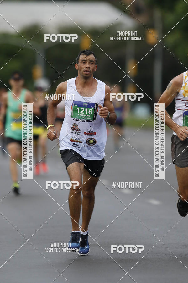 Buy your photos of the event36 Maratona de Porto Alegre on Fotop