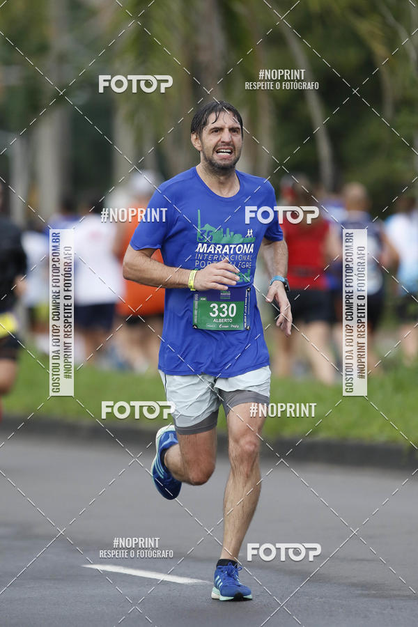 Buy your photos of the event36 Maratona de Porto Alegre on Fotop