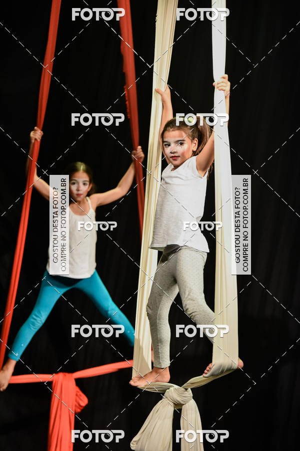 Buy your photos of the eventCabar� de F�rias on Fotop