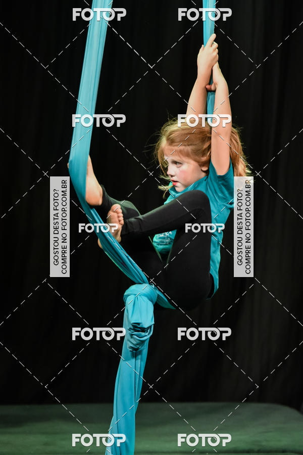 Buy your photos of the eventCabar� de F�rias on Fotop