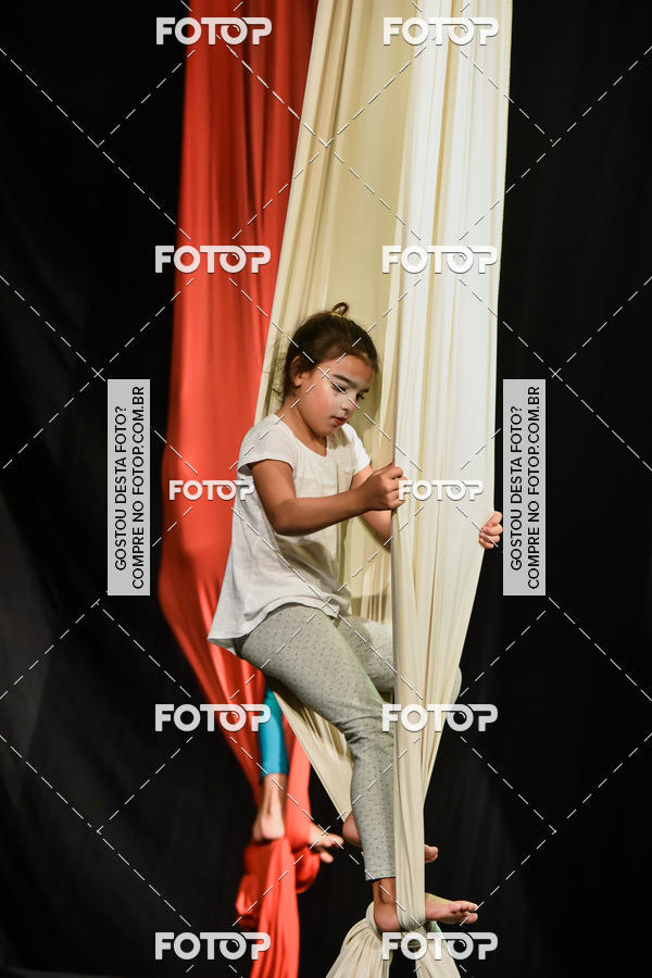 Buy your photos of the eventCabar� de F�rias on Fotop