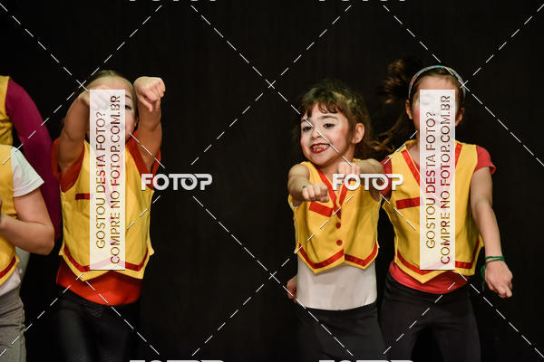 Buy your photos of the eventCabar� de F�rias on Fotop