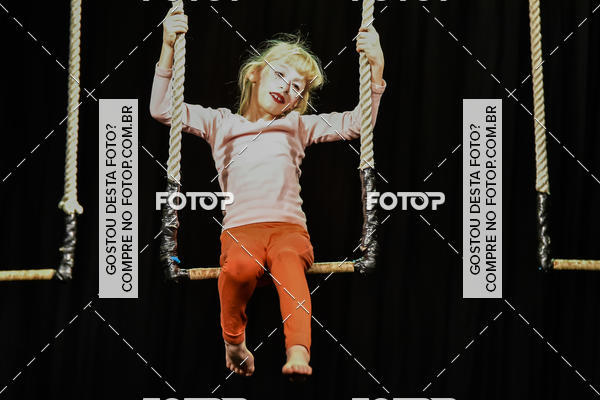 Buy your photos of the eventCabar� de F�rias on Fotop