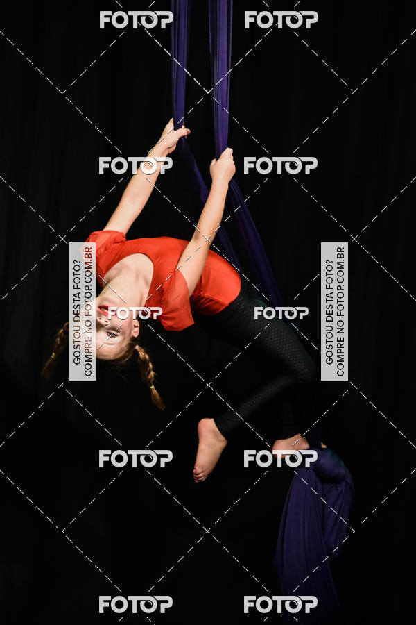 Buy your photos of the eventCabar� de F�rias on Fotop