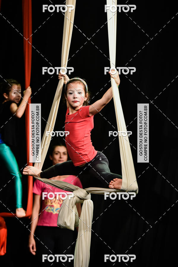 Buy your photos of the eventCabar� de F�rias on Fotop