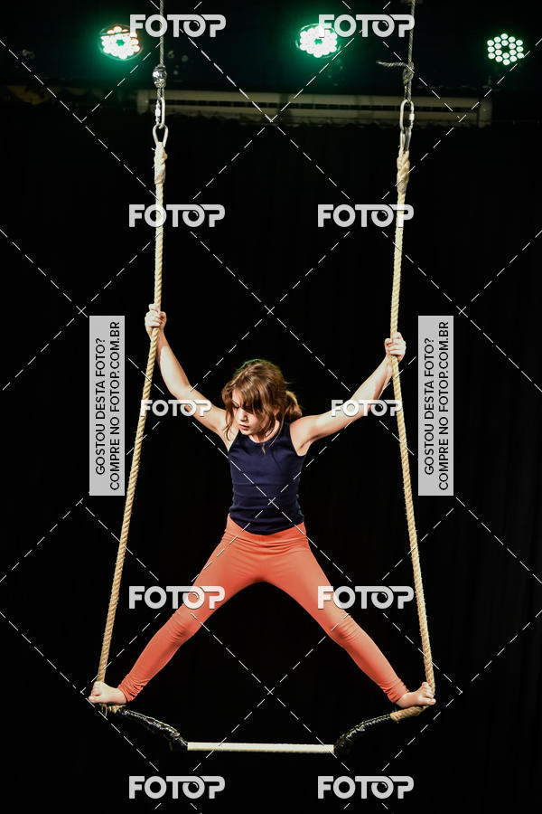 Buy your photos of the eventCabar� de F�rias on Fotop