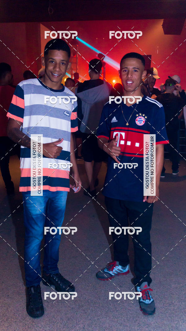 Buy your photos of the eventCapital Disco  on Fotop