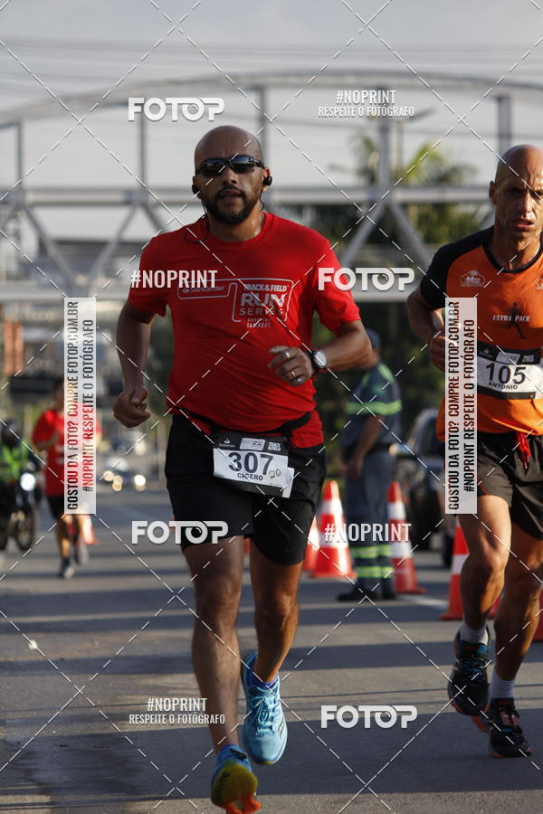 Buy your photos of the eventSantander Track & Field Run Series - Shopping Tambor on Fotop