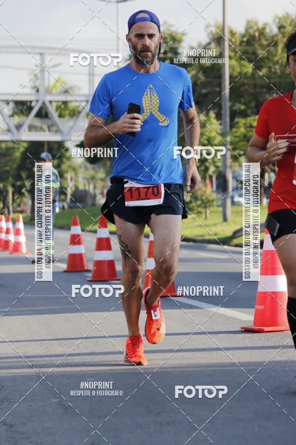 Buy your photos of the eventSantander Track & Field Run Series - Shopping Tambor on Fotop